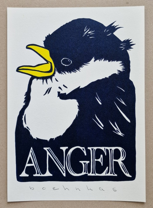 Bild einer wütenden Meise, Schnabel handcoloriert, Druck auf elfenbeinweißem Papier